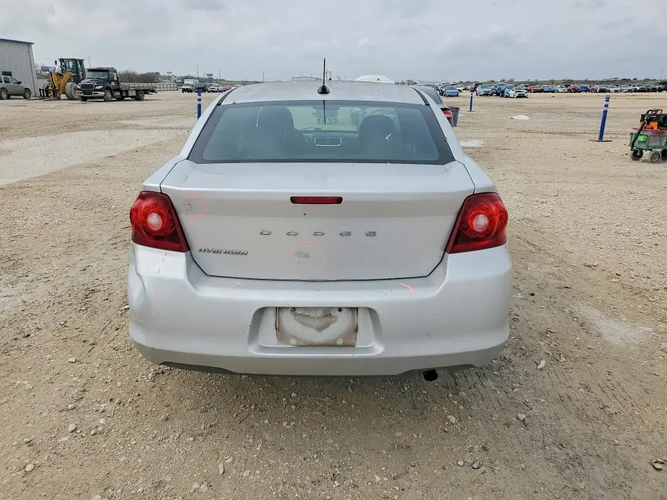 2012 DODGE AVENGER SE  