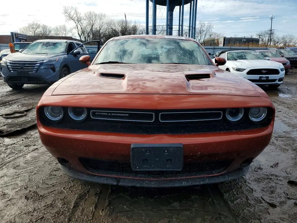 2020 DODGE CHALLENGER SXT  