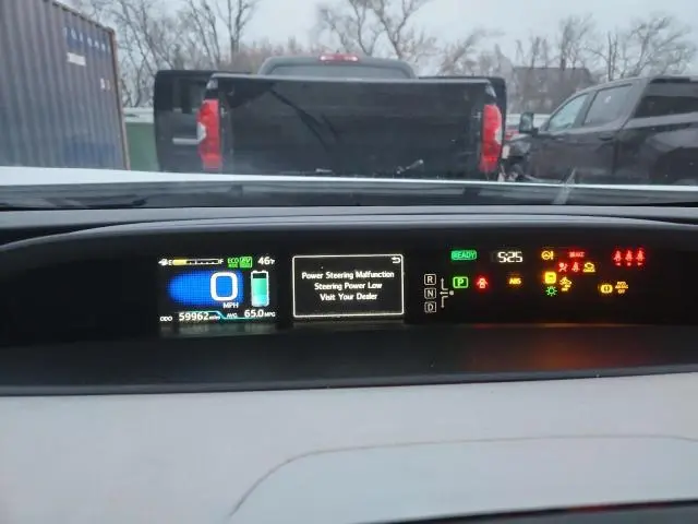 2021 TOYOTA PRIUS PRIME LE  