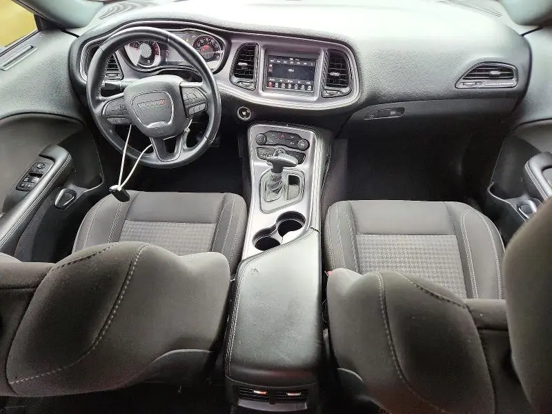 2018 DODGE CHALLENGER SXT  