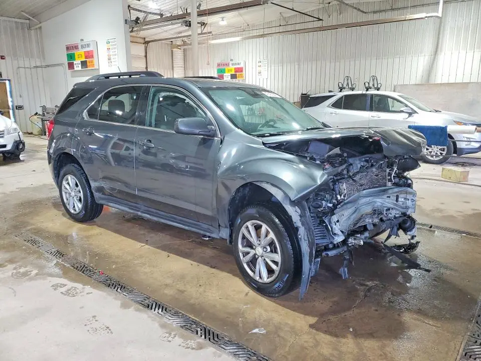 2017 CHEVROLET EQUINOX LT  