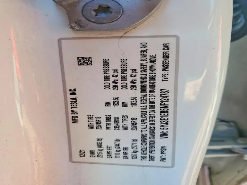 2022 TESLA MODEL 3   