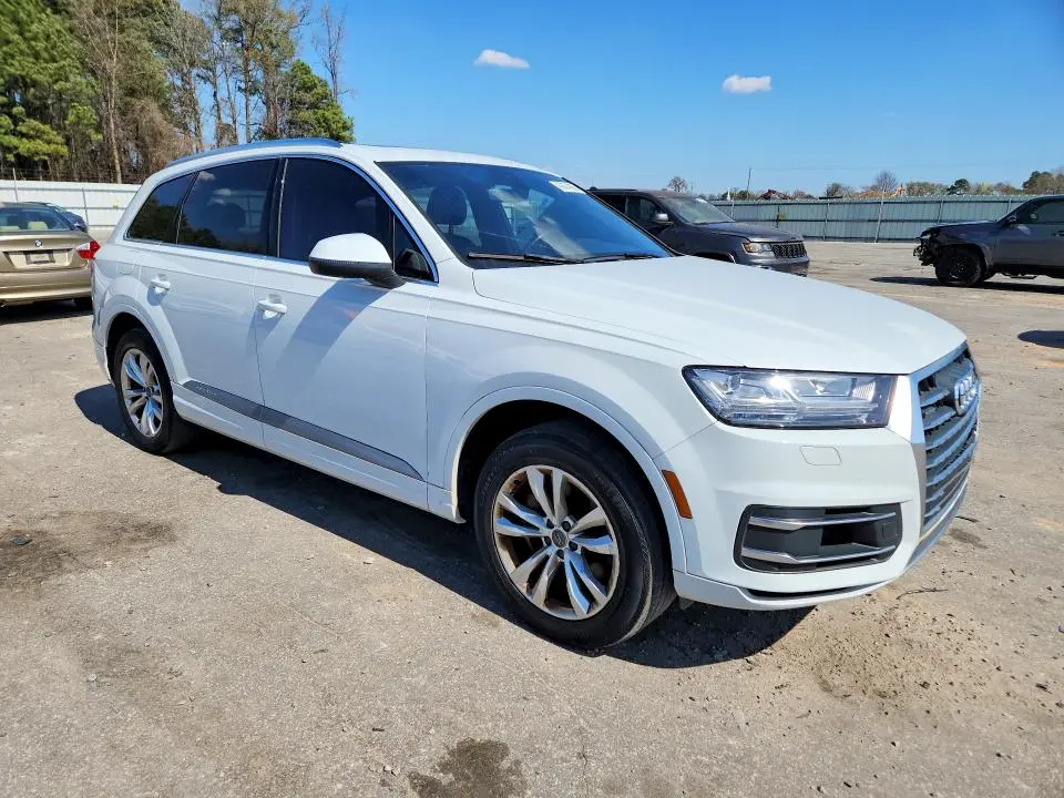 2017 AUDI Q7 PREMIUM PLUS  