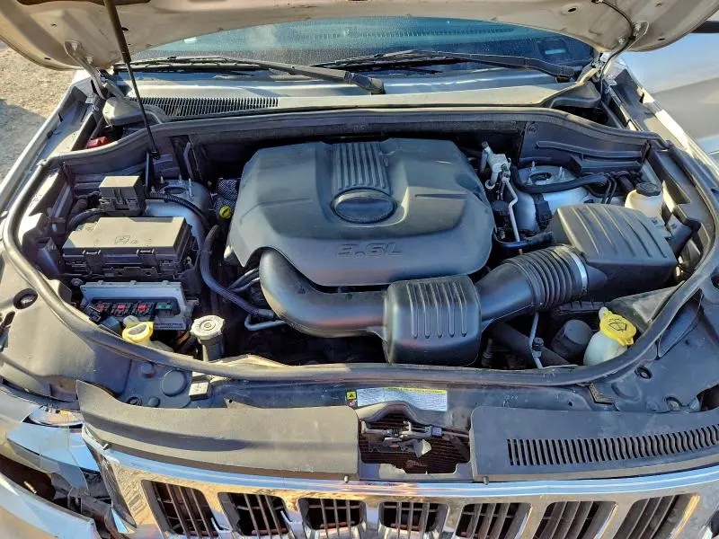 2011 JEEP GRAND CHEROKEE LAREDO  