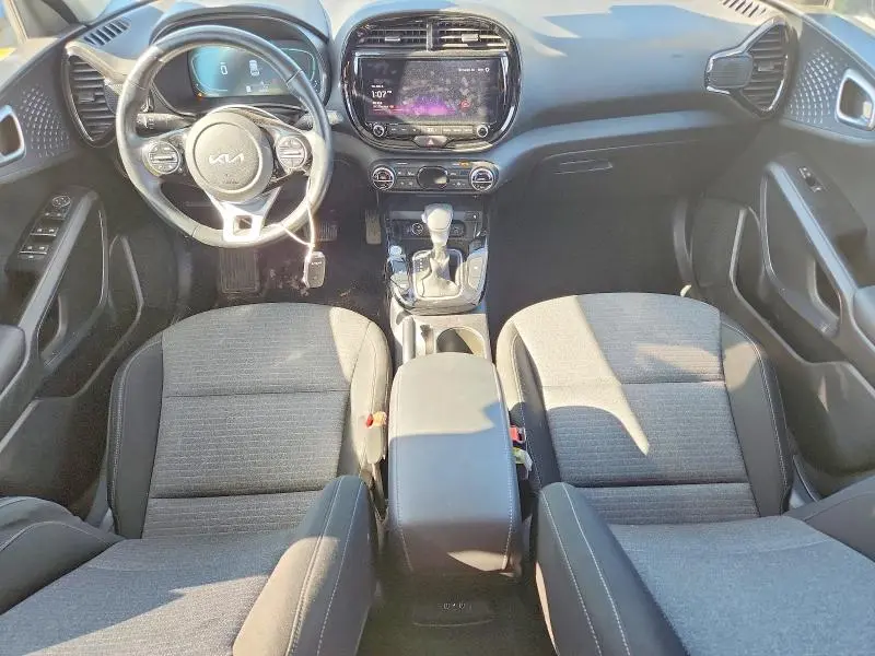 2025 KIA SOUL EX  