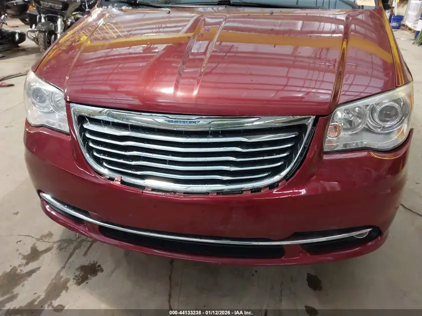 2012 CHRYSLER TOWN & COUNTRY LIMITED