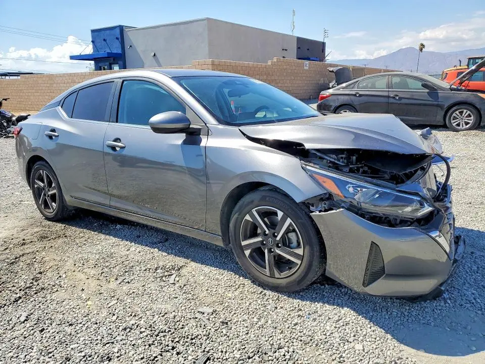 2024 NISSAN SENTRA SV  