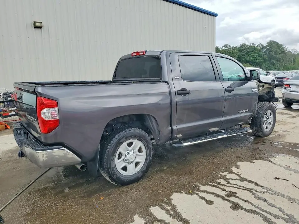 2019 TOYOTA TUNDRA CREWMAX SR5  