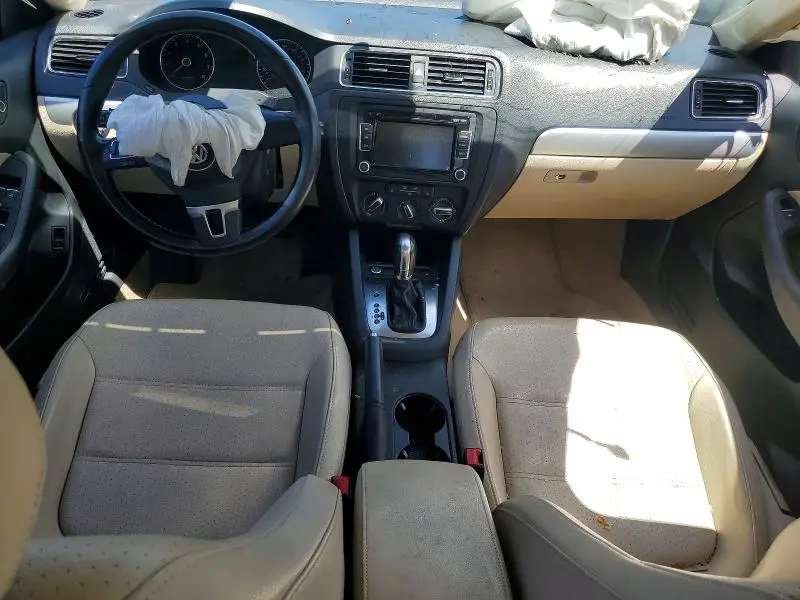 2014 VOLKSWAGEN JETTA SE  