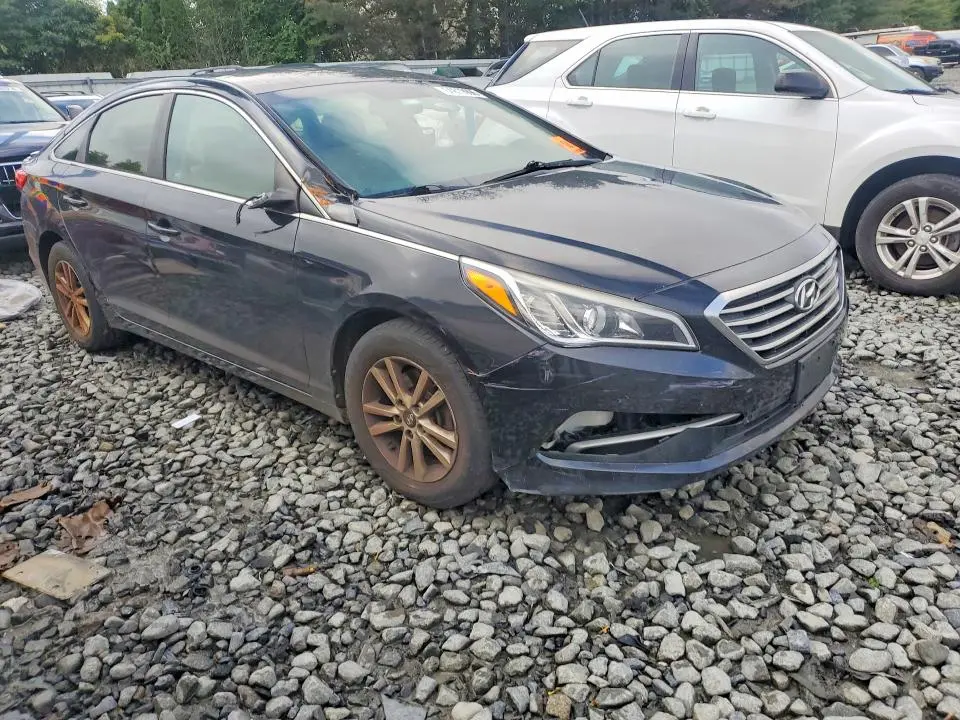 2017 HYUNDAI SONATA SE  