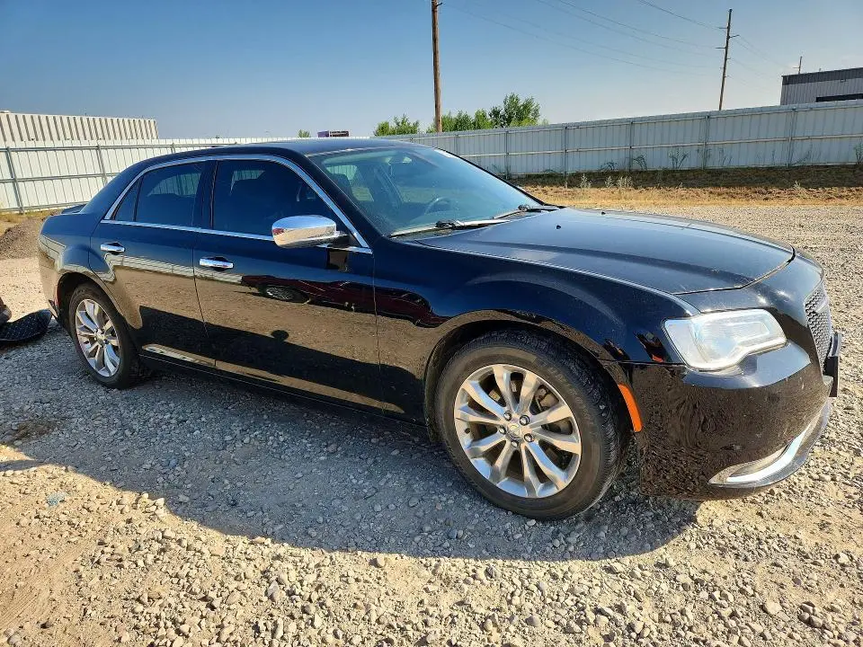2019 CHRYSLER 300 LIMITED  