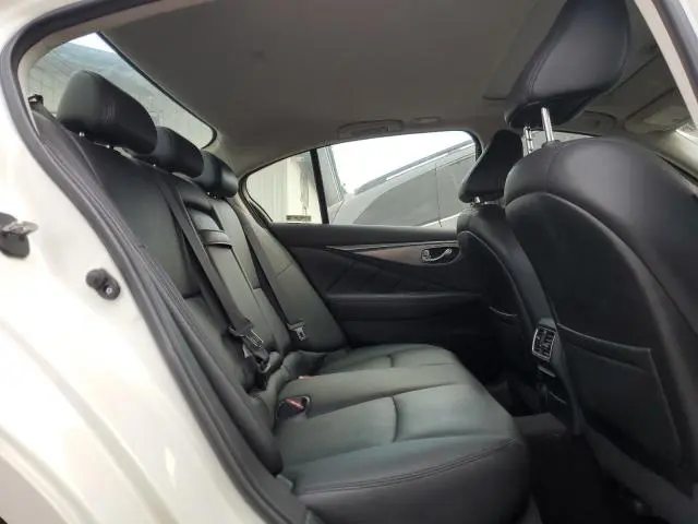 2016 INFINITI Q50 BASE  