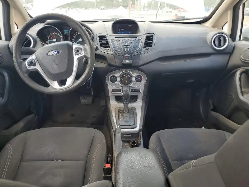 2018 FORD FIESTA SE  