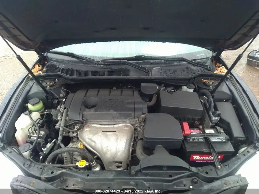2011 TOYOTA CAMRY 