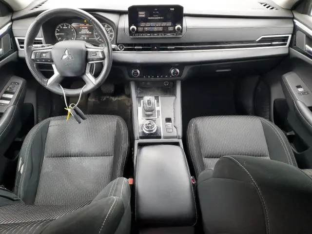 2022 MITSUBISHI OUTLANDER ES  