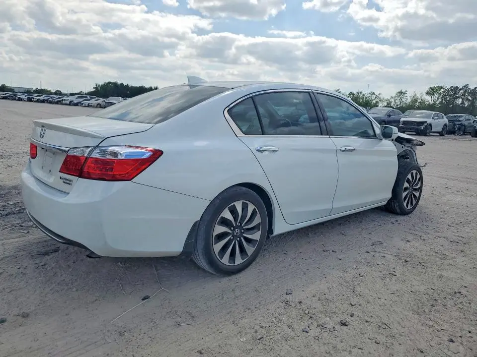 2015 HONDA ACCORD TOURING HYBRID  