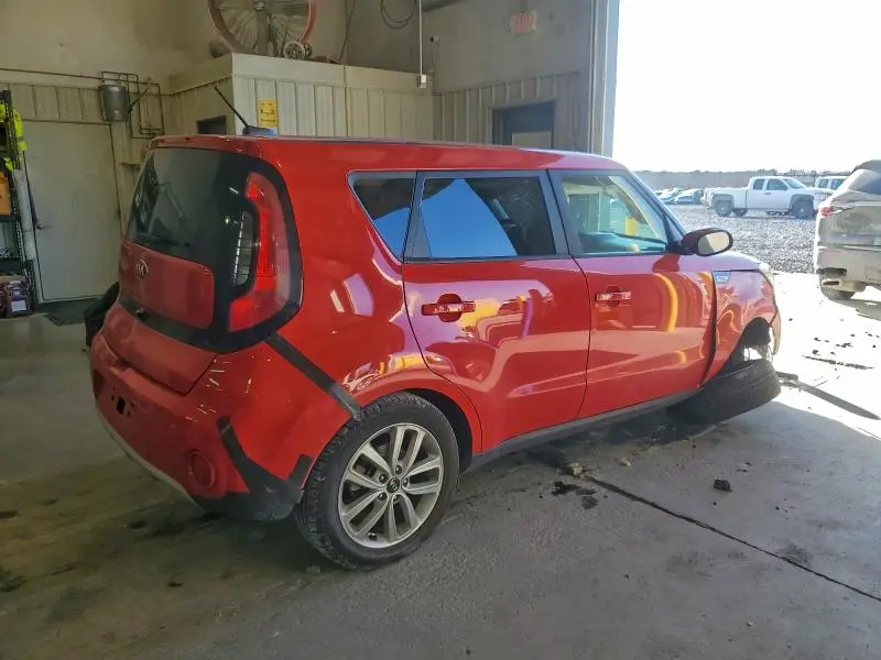 2019 KIA SOUL +  