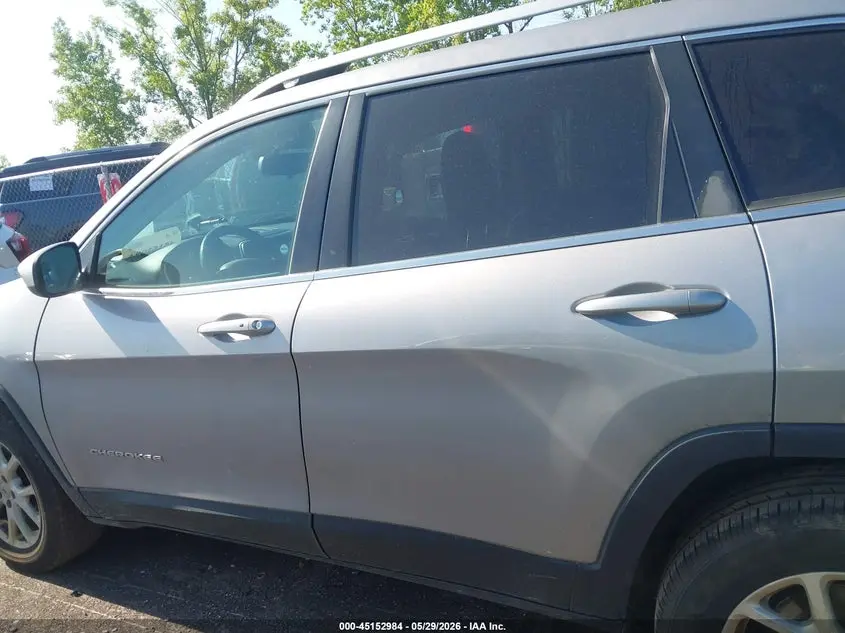 2018 JEEP CHEROKEE LATITUDE PLUS 4X4