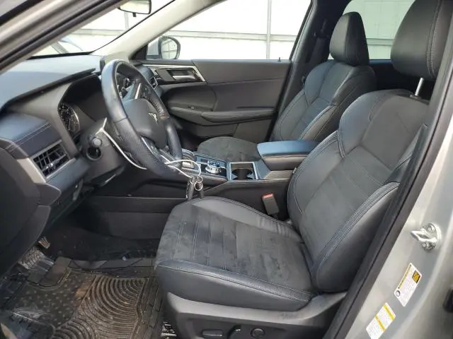 2022 MITSUBISHI OUTLANDER SE  