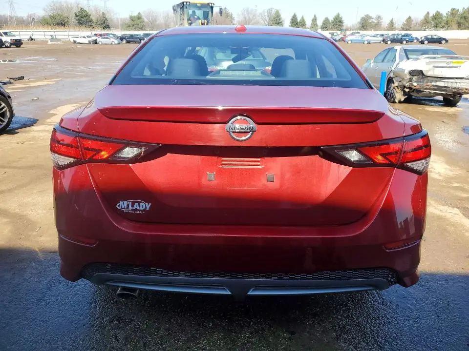 2020 NISSAN SENTRA SR  