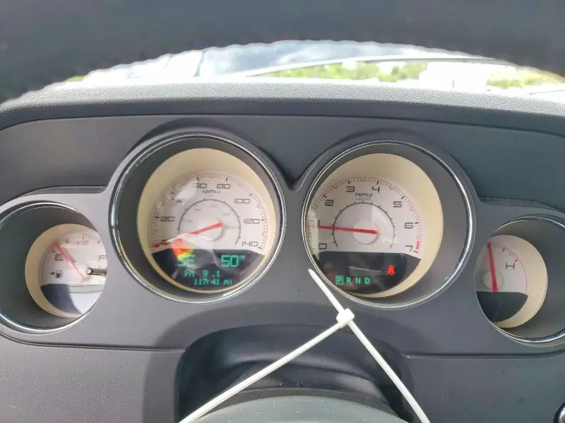2012 DODGE CHALLENGER SXT  