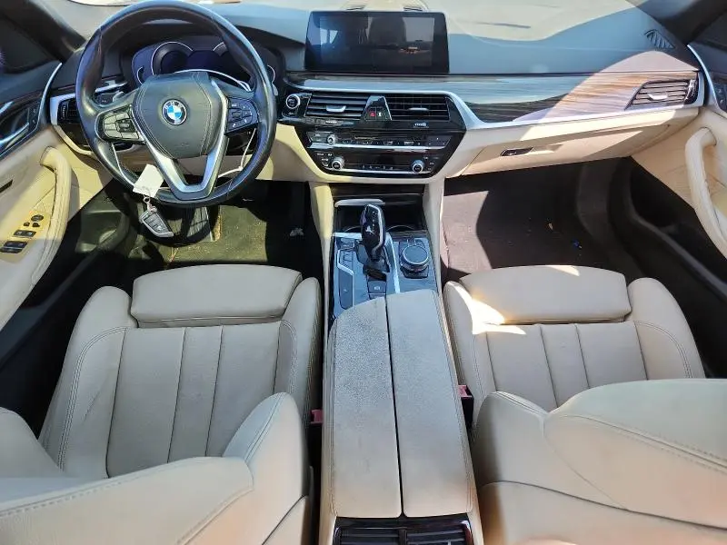 2019 BMW 530 I  