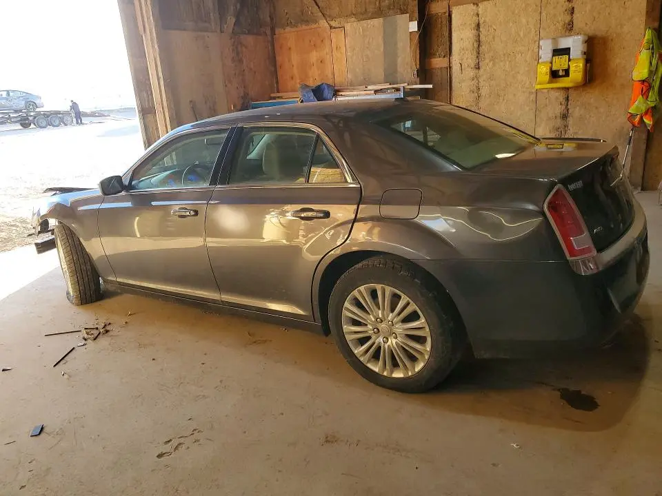 2013 CHRYSLER 300   