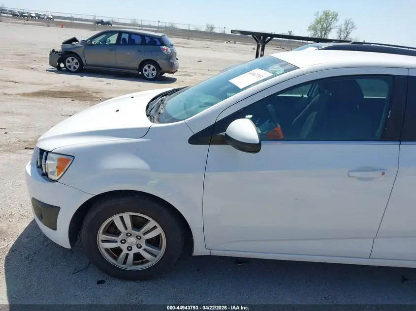 2014 CHEVROLET SONIC LT AUTO
