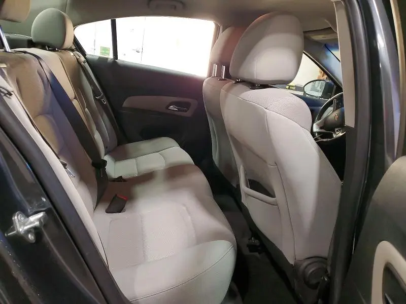 2013 CHEVROLET CRUZE LT  