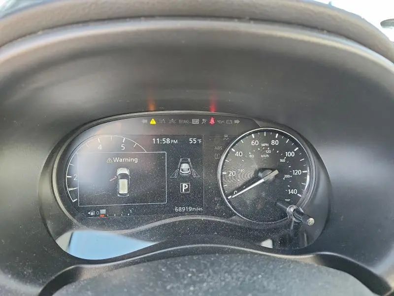 2022 NISSAN KICKS SV  