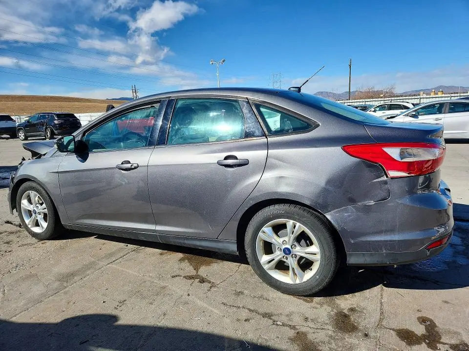 2014 FORD FOCUS SE  