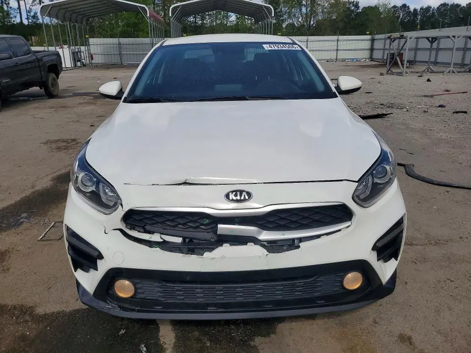 2021 KIA FORTE LXS  