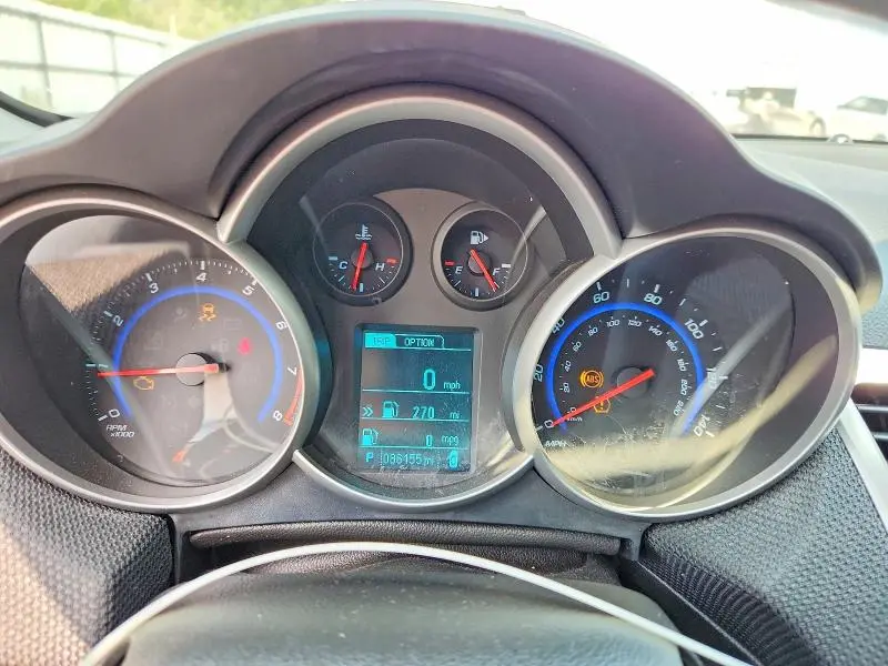 2015 CHEVROLET CRUZE LT  