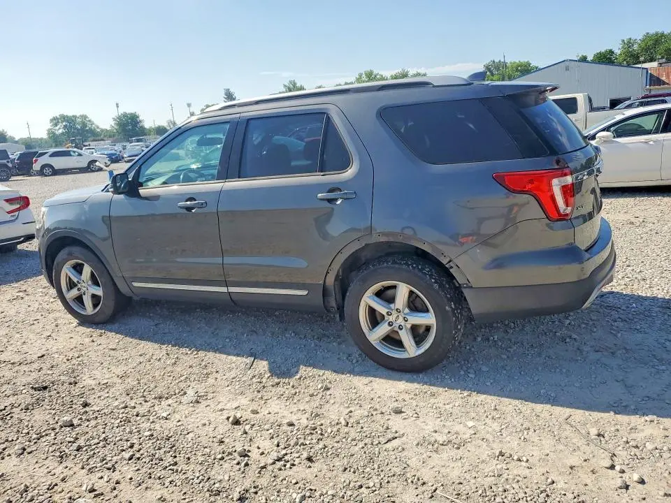 2016 FORD EXPLORER XLT  