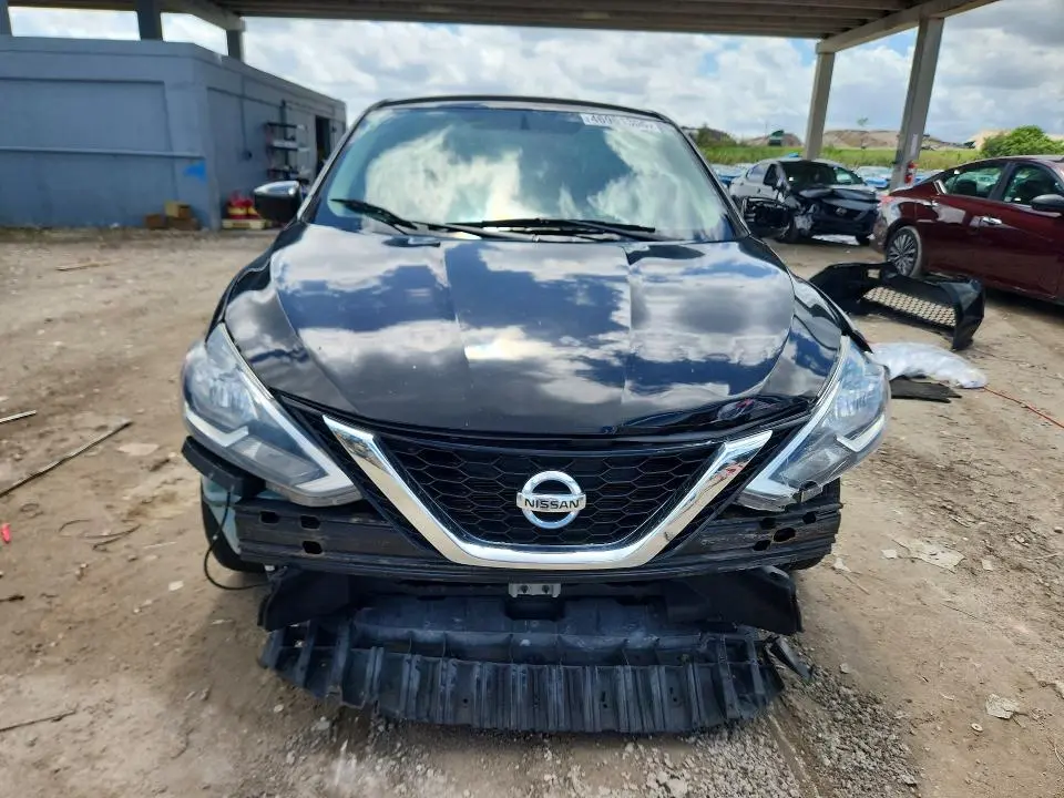 2017 NISSAN SENTRA SV  