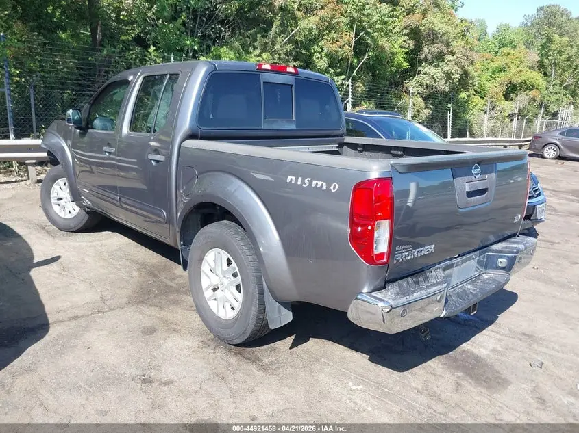 2016 NISSAN FRONTIER SV