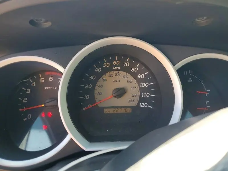2011 TOYOTA TACOMA DOUBLE CAB PRERUNNER  