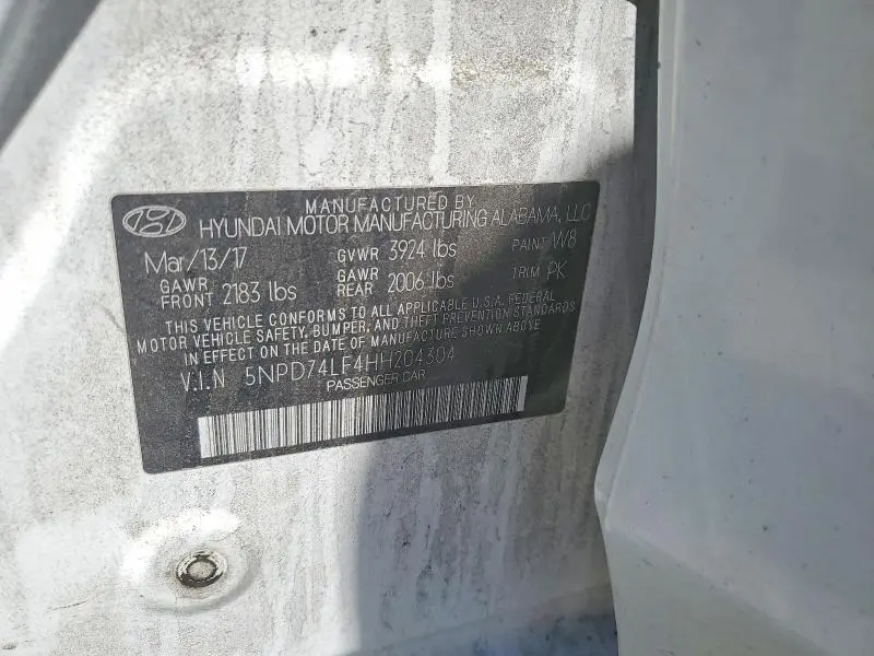 2017 HYUNDAI ELANTRA SE  