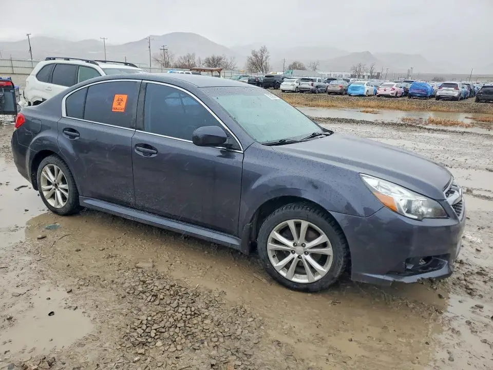 2013 SUBARU LEGACY 2.5I PREMIUM  