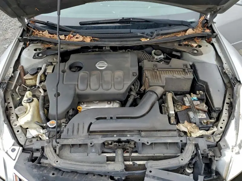 2010 NISSAN ALTIMA BASE  