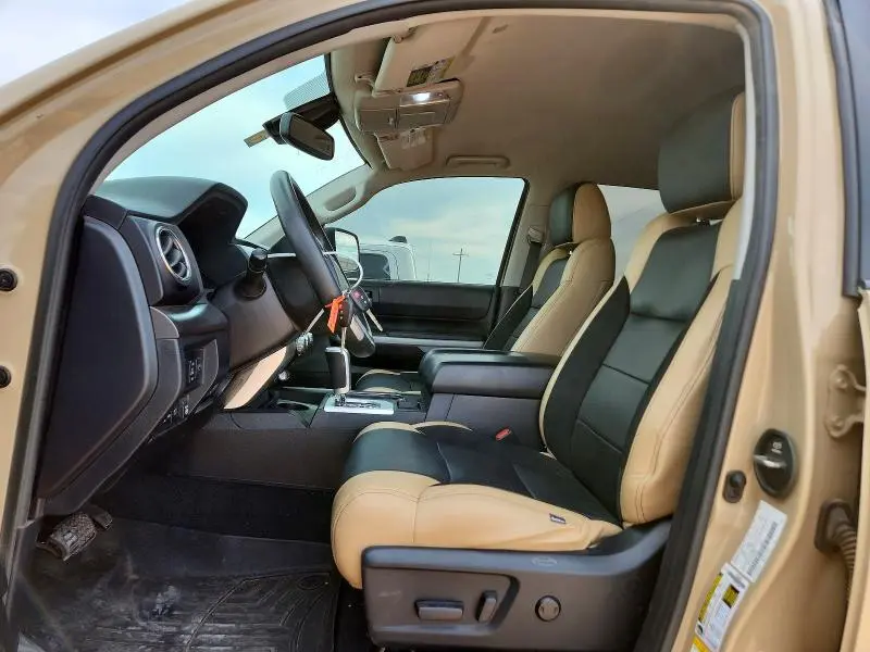 2019 TOYOTA TUNDRA CREWMAX SR5  