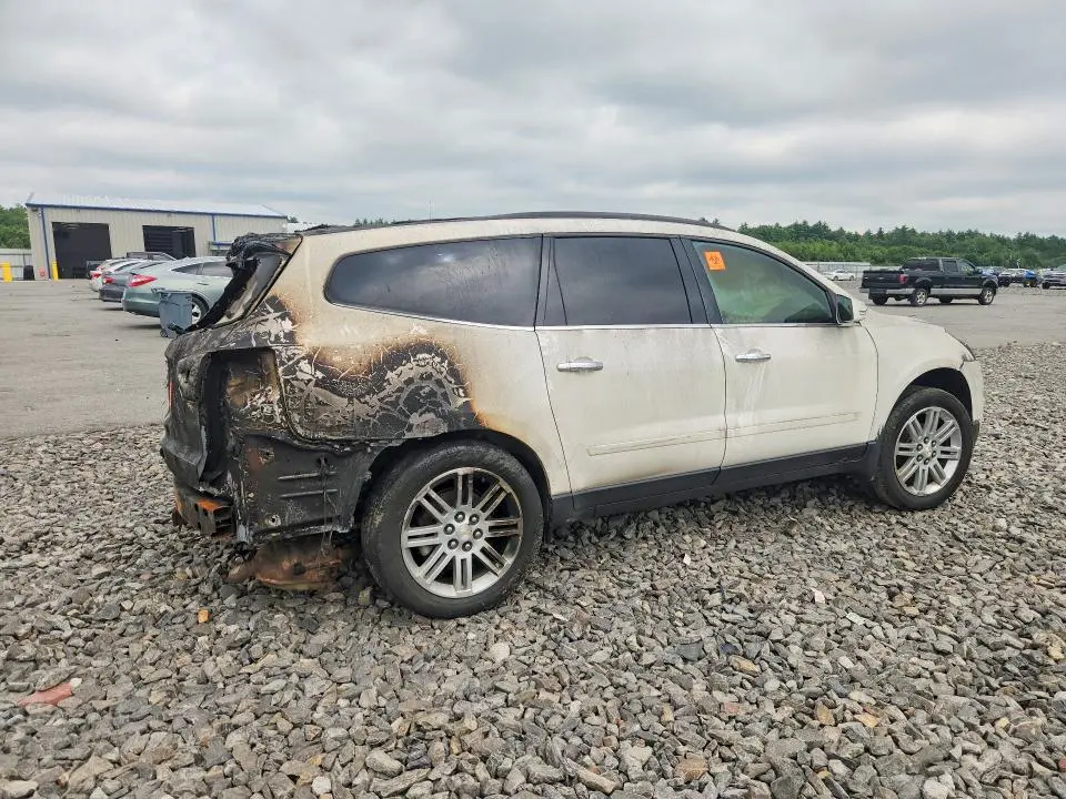 2013 CHEVROLET TRAVERSE LT  