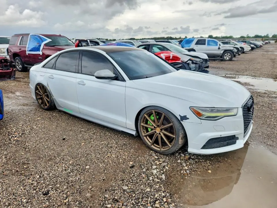 2016 AUDI S6   