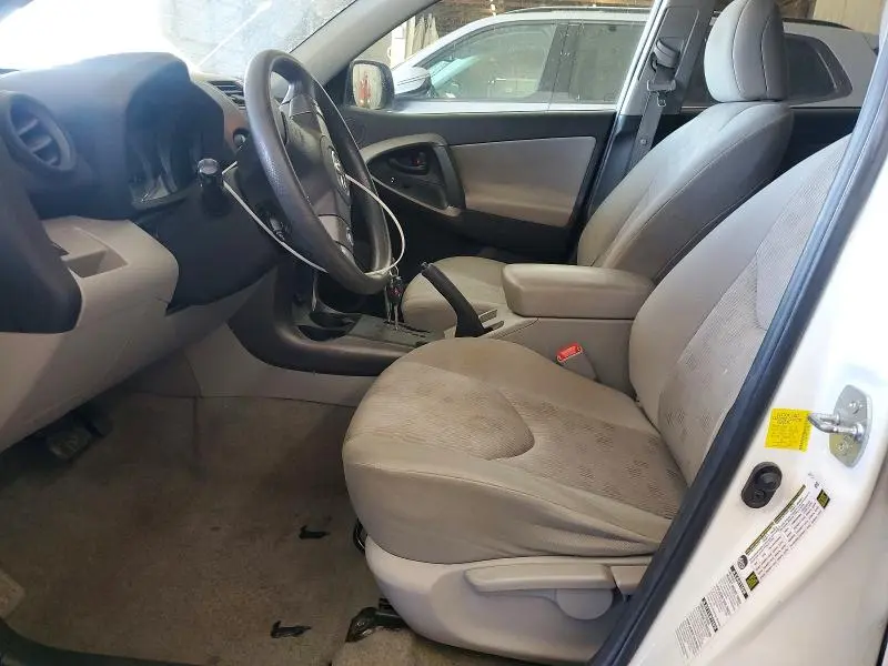2012 TOYOTA RAV4 BASE  