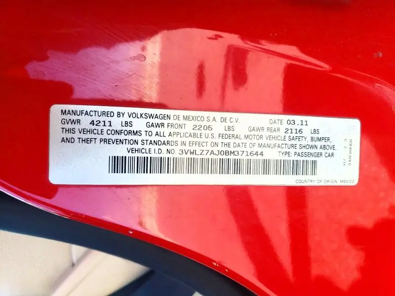 2011 VOLKSWAGEN JETTA SEL  