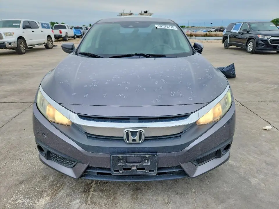 2016 HONDA CIVIC LX  