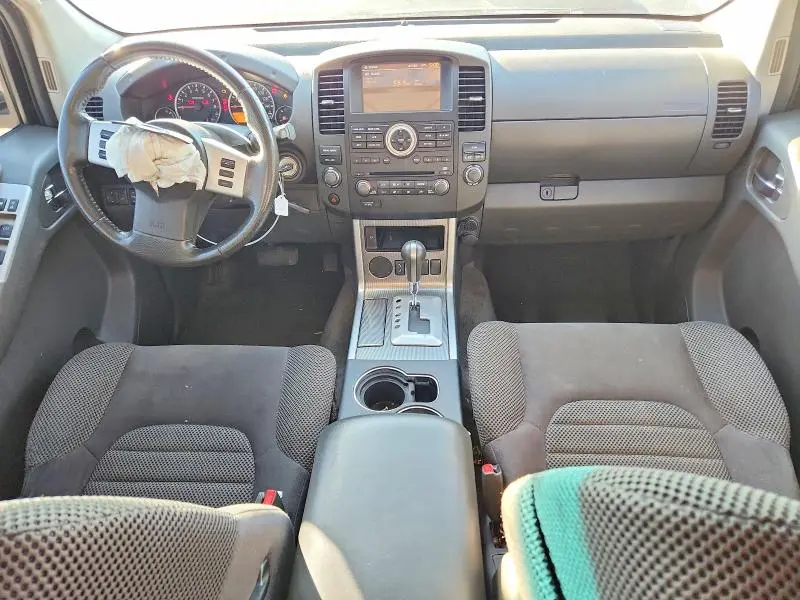 2012 NISSAN PATHFINDER S  