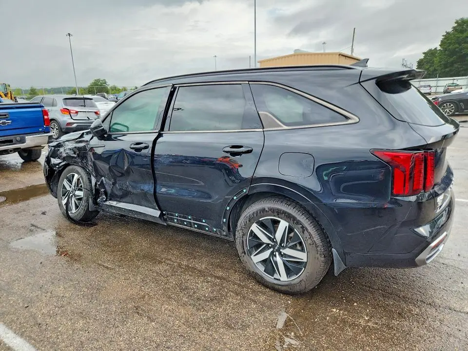 2022 KIA SORENTO S  