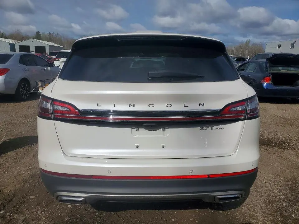 2019 LINCOLN NAUTILUS RESERVE  