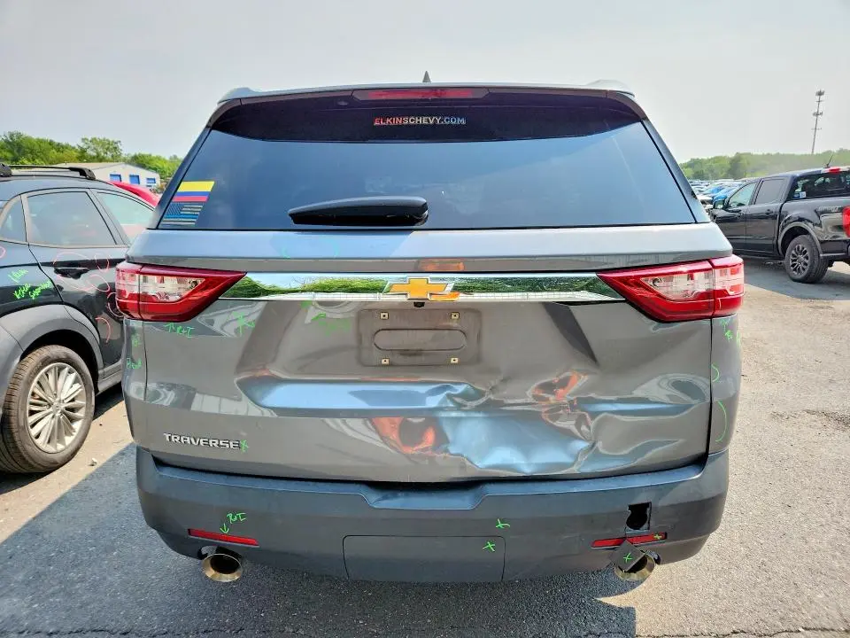 2018 CHEVROLET TRAVERSE LS  